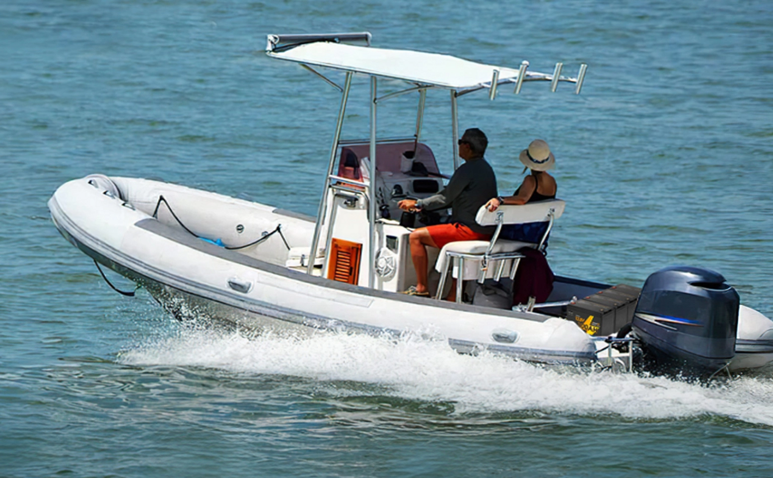 Yacht